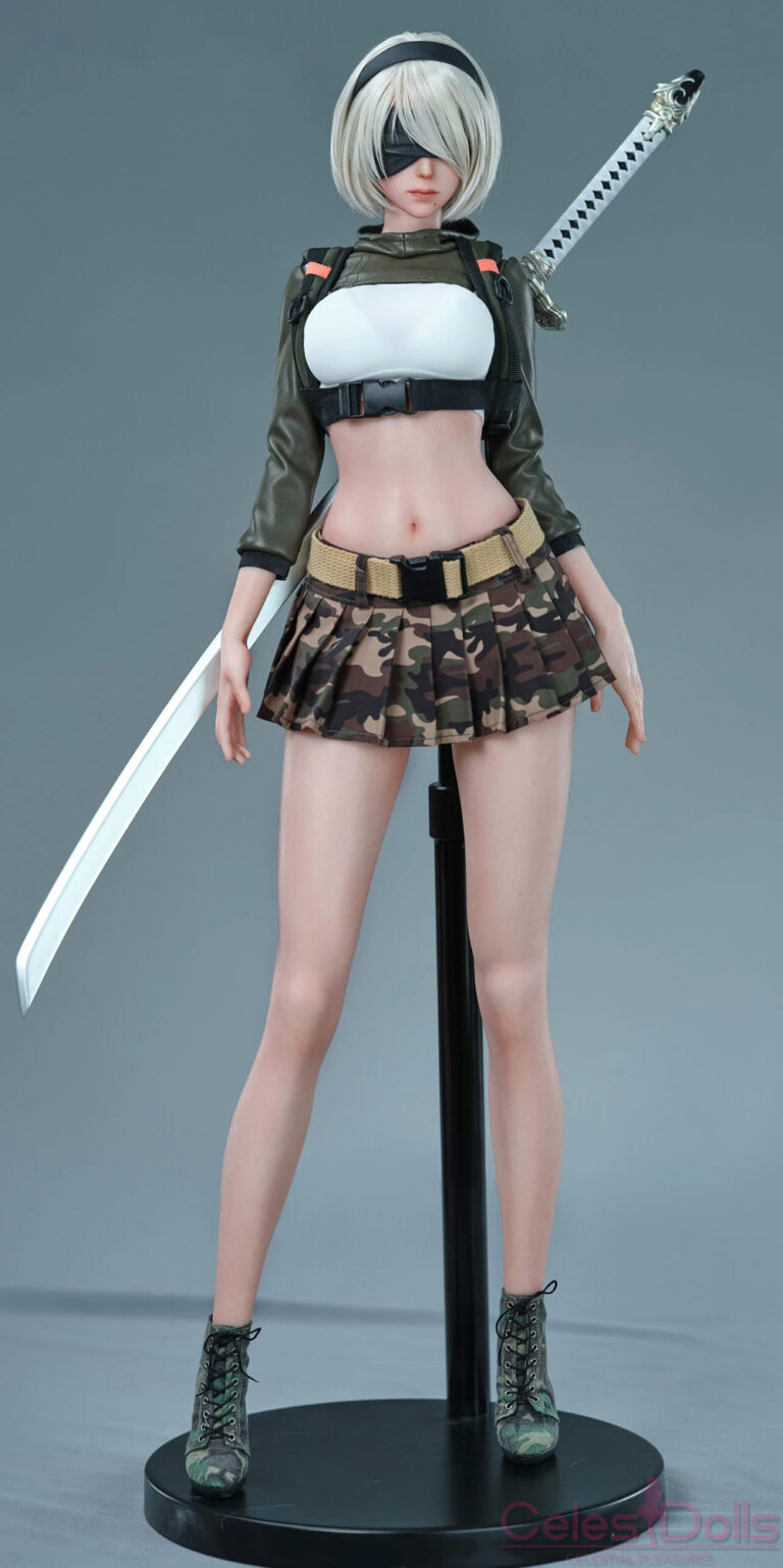 SGD Studio Silicone 75cm Battle Girl 2B 4