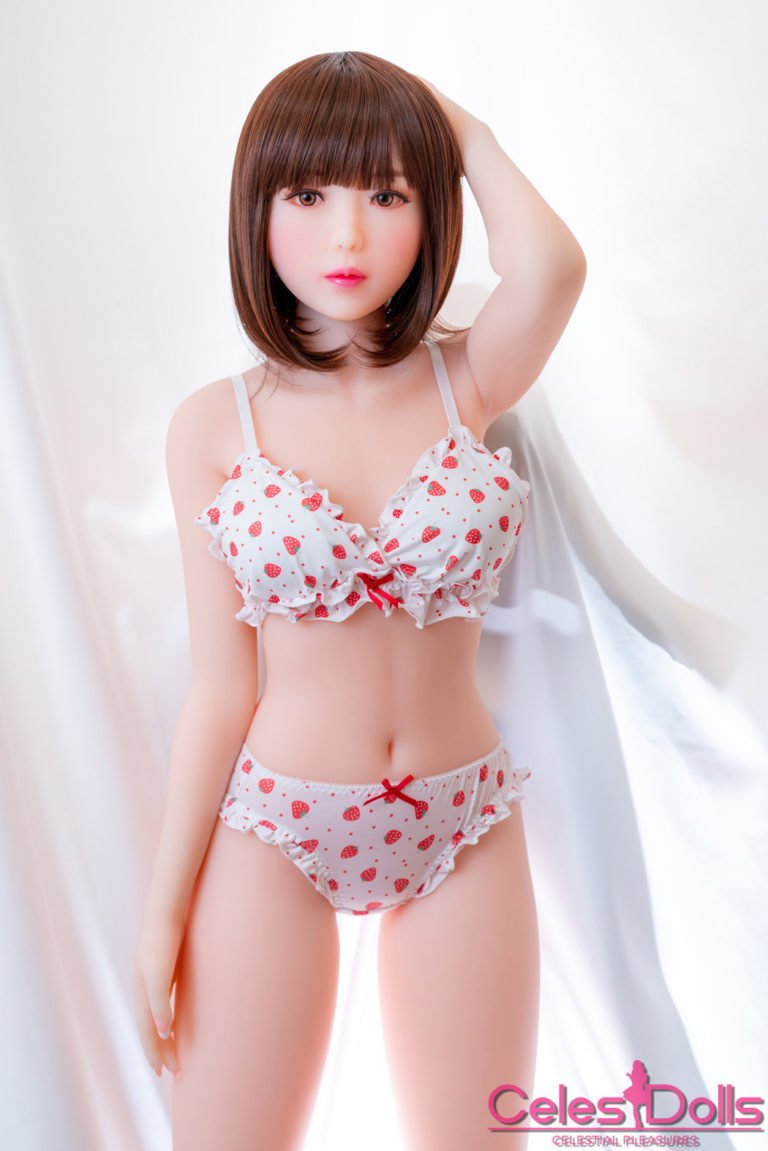 akira lingerie